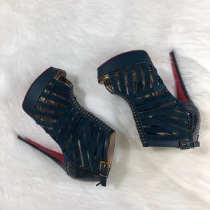 🧸Christian Louboutin heels🧸